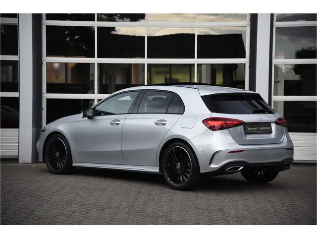 Mercedes-Benz A-Klasse 3
