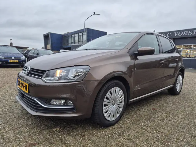 Volkswagen Polo 1.2 TSI Highline 2016 Benzine 2