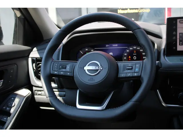 Nissan X-Trail e-Power 2WD N-Trek 2025 Hybride Benzine 28
