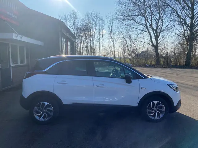Opel Crossland X 3