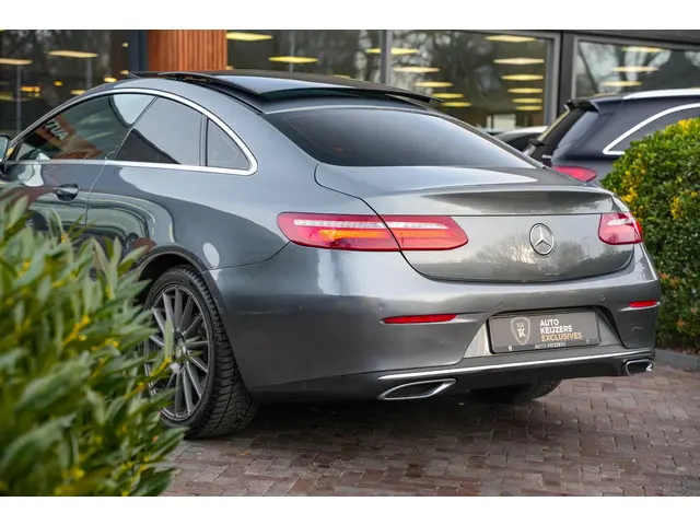 Mercedes-Benz E-Klasse Coupé 200 2018 Benzine 31
