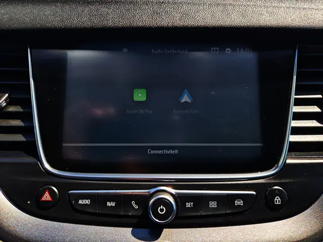 Opel Grandland X 1.2 Turbo 2019 Benzine 38