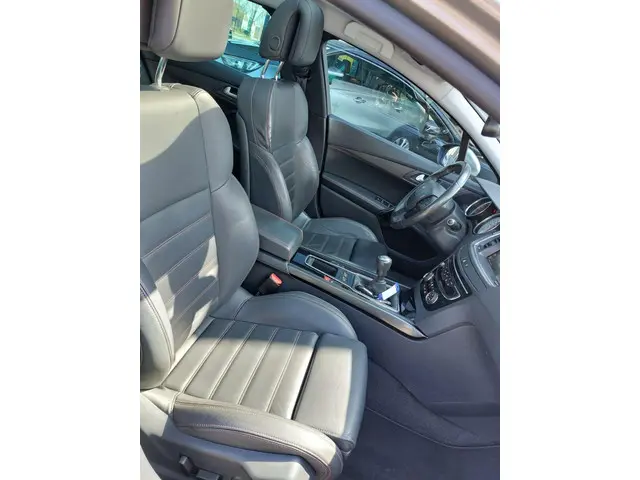 Peugeot 508 SW 1.6 e-THP GT-line 2015 Benzine 17