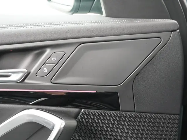 BMW iX1 eDrive20 67 kWh 2024 Elektrisch 17