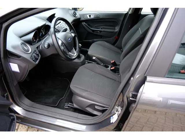 Ford Fiesta 1.0 Style 5-drs Navi|Airco 2016 Benzine 2