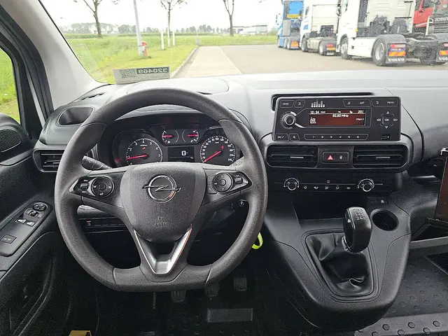 Opel Combo 1.5 2020 Diesel 8