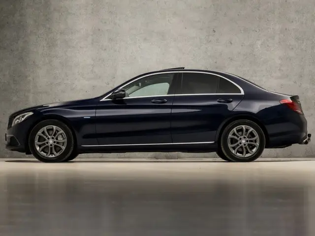 Mercedes-Benz C-Klasse 2