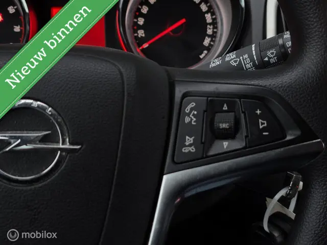 Opel Astra Sports Tourer 1.4 Turbo Edition 2015 Benzine 25