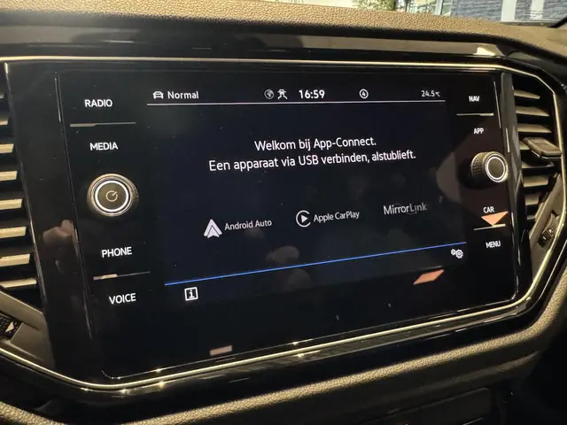 Volkswagen T-Roc 1.5 TSI Sport 2021 Benzine 14