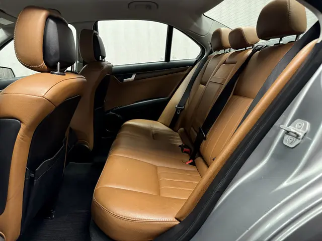Mercedes-Benz C-Klasse 220 CDI Elegance 2013 Diesel 10