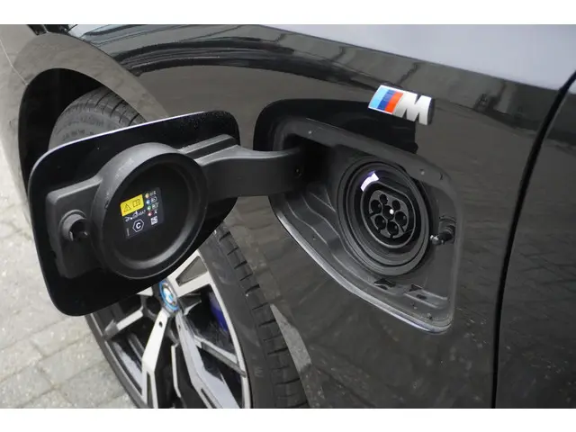 BMW 5 Serie 550e xDrive 2024 Hybride Benzine 9