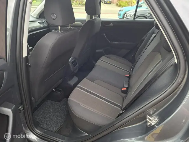 Volkswagen T-Roc 1.0 TSI Style Business 2021 Benzine 11