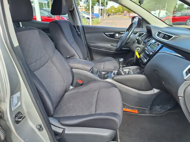 Nissan QASHQAI 1.2 Acenta 2014 Benzine 13