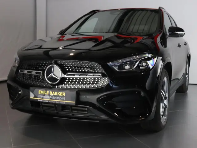 Mercedes-Benz GLA 250 e AMG Line 2024 Hybride Benzine 42