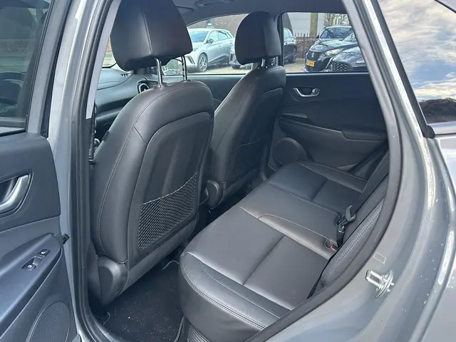 Hyundai Kona 1.6 GDI HEV Premium 2022 Hybride Benzine 7