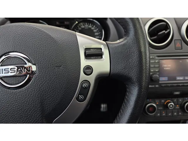 Nissan QASHQAI 2.0 Tekna 2013 Benzine 16