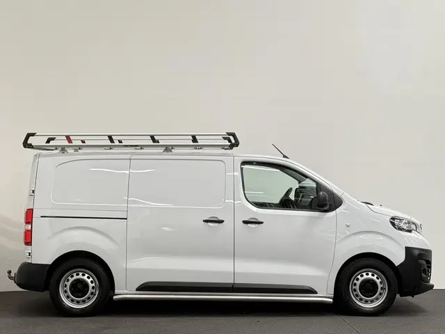 Peugeot Expert 1.5 BlueHDI 120PK L2 2023 Diesel 9