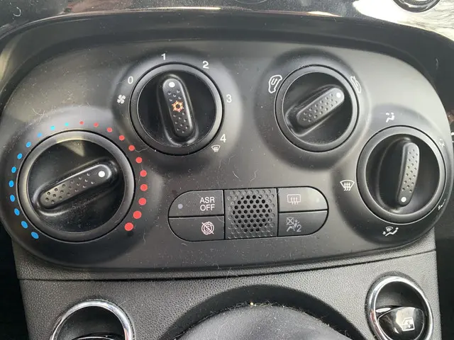 Fiat 500C 0.9 TwinAir Turbo 120TH Edition 2019 Benzine 12