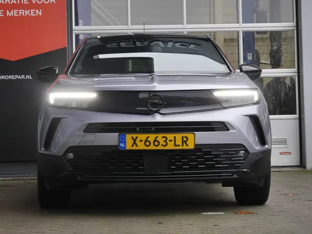 Opel Mokka-e GS Line 50-kWh 11kw bl. 2022 Elektrisch 3