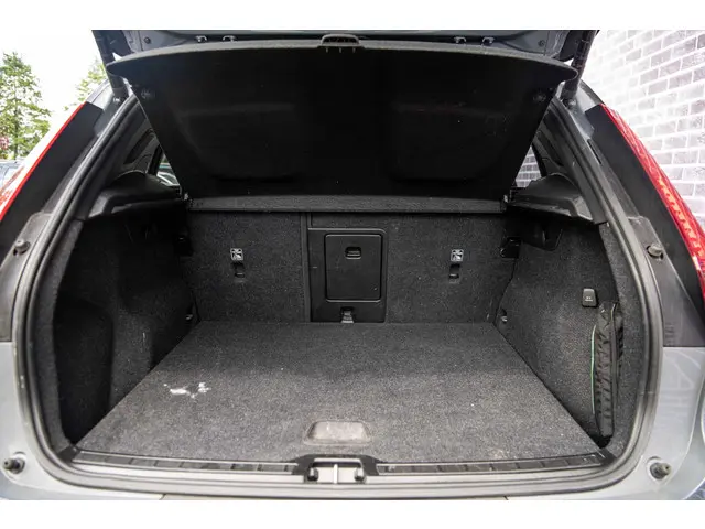 Volvo XC40 1.5 T3 R-Design 2021 Benzine 30