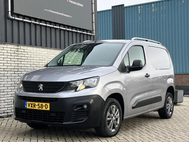 Peugeot Partner bestel 1.5 BlueHDI Asphalt 2023 Diesel 13