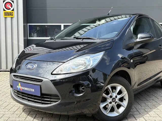 Ford Ka 1.2 Titanium X 2014 Benzine 18