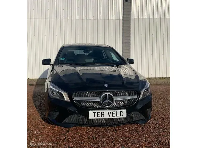 Mercedes-Benz CLA Shooting Brake 180 Ambition 2015 Benzine 9