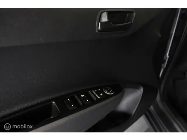 Hyundai i10 1.0i Comfort - AIRCO 2019 Benzine 19
