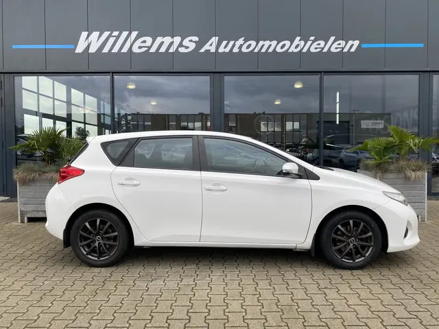 Toyota Auris 1.3 Comfort 2014 Benzine 4