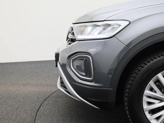 Volkswagen T-Roc 1.0TSI/116PK Life 2025 Benzine 29