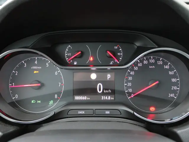 Opel Grandland X 1.2 Turbo Innovation 2019 Benzine 17