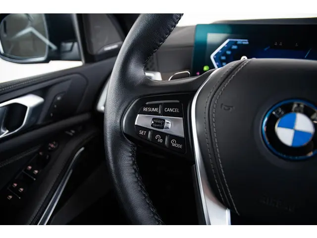 BMW X5 xDrive50e 2024 Hybride Benzine 44