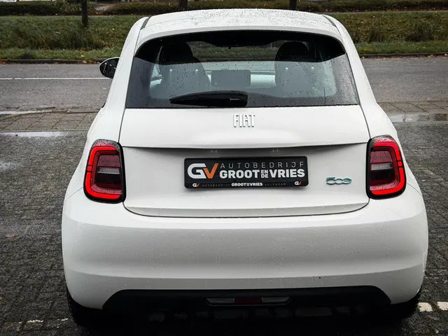 Fiat 500 Icon 42 kWh 2023 Elektrisch 8