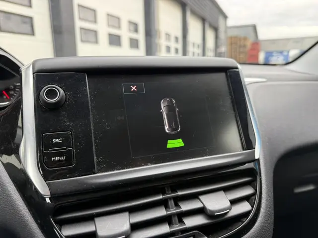 Peugeot 208 1.0 PureTech|Airco|Nieuwe riem 2015 Benzine 18