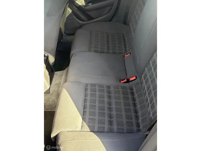 Audi A4 Limousine 1.8 TFSIe Edition 2013 Benzine 11