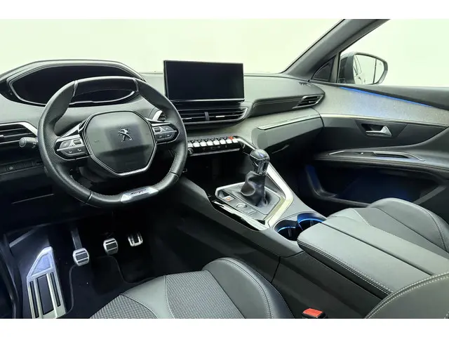 Peugeot 3008 1.2T 130pk GT 2024 Benzine 16