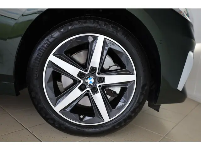 BMW 2 Serie Active Tourer 223i xDrive 2024 Benzine 6