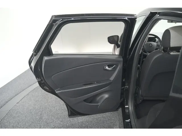 Renault Captur TCe 90 Limited 2017 Benzine 57