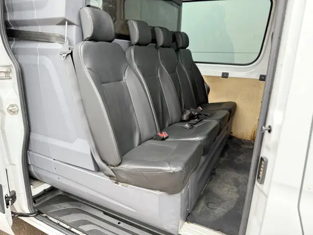 Mercedes-Benz Sprinter 319 1.9 CDI 2023 Diesel 9