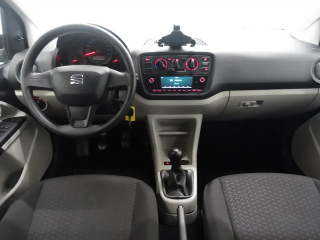 SEAT Mii 1.0 Intense- 2019 Benzine 7