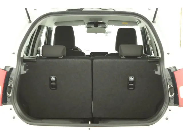 Suzuki Ignis 1.2 Stijl Smart Hybrid 2017 Benzine 24