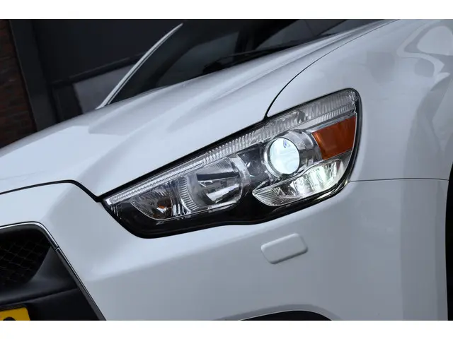 Mitsubishi ASX 1.6 Intense ClearTec 2012 Benzine 4