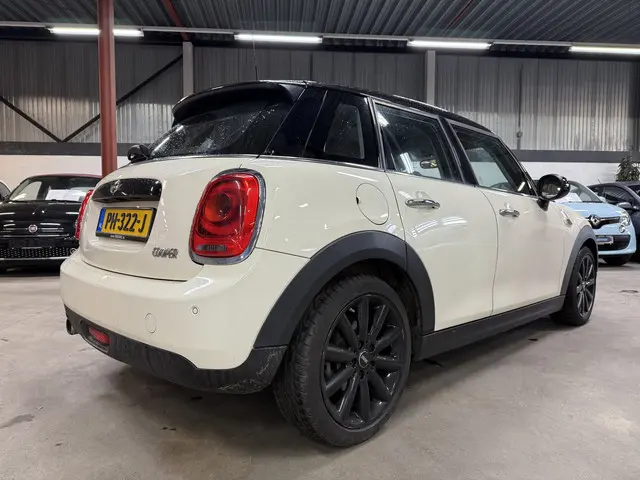 MINI Cooper 3