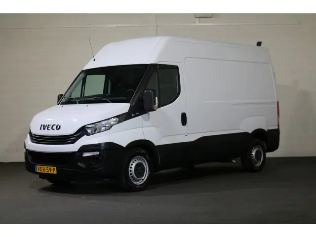 Iveco Daily 35S14 L2 H2 Airco 3.5T Trekhaak 2017 Diesel