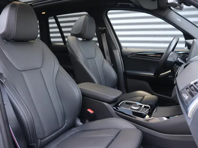 BMW iX3 High Executive 2023 Elektrisch 8