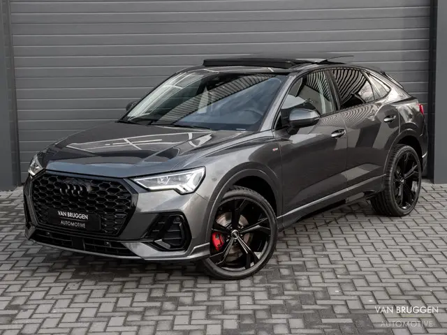 Audi Q3 Sportback 35 TFSI S-Line 2021 Benzine 32