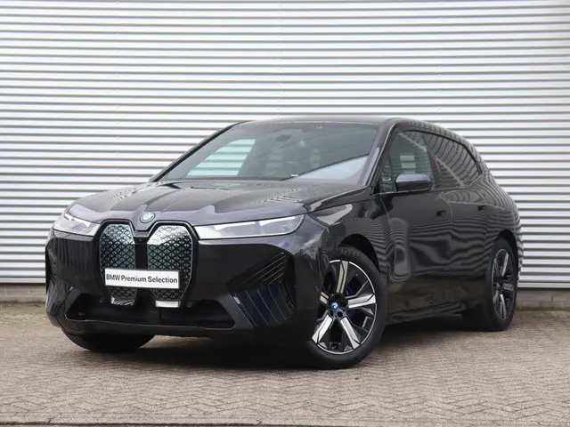 BMW iX xDrive40 2022 Elektrisch 41