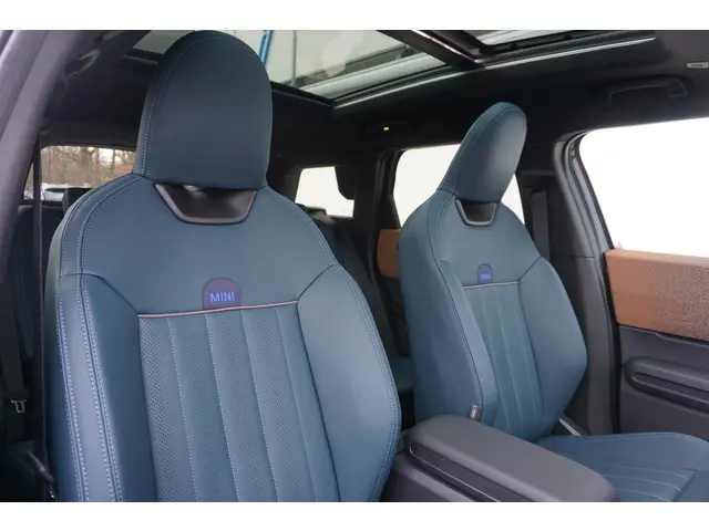 MINI Countryman C Aut. 2024 Benzine 8