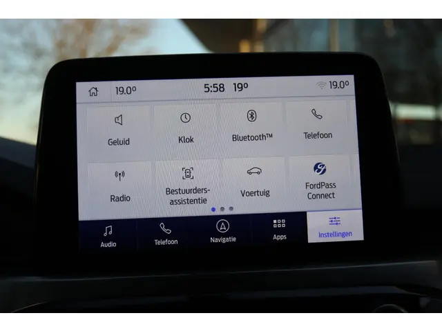 Ford Kuga 2.5 PHEV AUT. TITANIUM 2020 Hybride Benzine 30