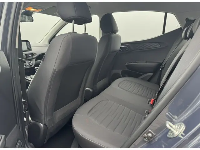 Hyundai i10 1.0 Comfort 5-zits Automaat 2020 Benzine 12